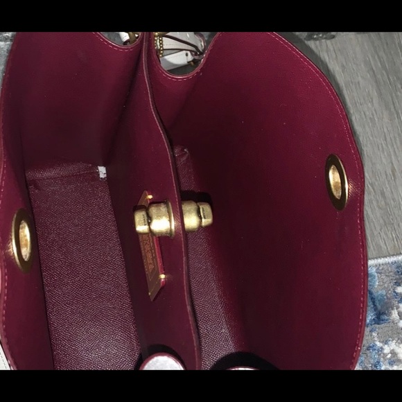 Coach purse/tote - Picture 2 of 2